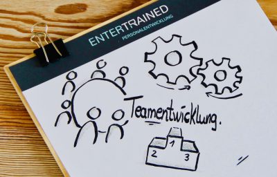 Coach_Trainer_Speaker_Moderator_Coaching_Verkaufstraining_Vertriebsseminar_Verkaufsseminar_Keynote_Public_Speaking_Sales_Verkauf_Vertrieb_Sparkassentrainer_Salescoaching_Verkaufscoaching_ENTERTRAINED_Personalentwicklung_Verkaufstrainer_Salescoach_Salestrainer_Leipzig_Sachsen_Bastian_Breitenborn_Salestraining_Teamentwicklung_Teambuilding_Moderation_Eventmoderation_Businessmoderation_Outbound_Service_Telefonakquise_Kundengewinnung Coach_Trainer_Speaker_Moderator_Coaching_Verkaufstraining_Vertriebsseminar_Verkaufsseminar_Keynote_Public_Speaking_Sales_Verkauf_Vertrieb_Sparkassentrainer_Salescoaching_Verkaufscoaching_ENTERTRAINED_Personalentwicklung_Verkaufstrainer_Salescoach_Salestrainer_Leipzig_Sachsen_Bastian_Breitenborn_Salestraining_Teamentwicklung_Teambuilding_Moderation_Eventmoderation_Businessmoderation_Outbound_Service_Telefonakquise_Kundengewinnung